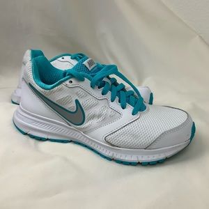 Nike Downshifter 6 Sneakers Women’s Sz. 7